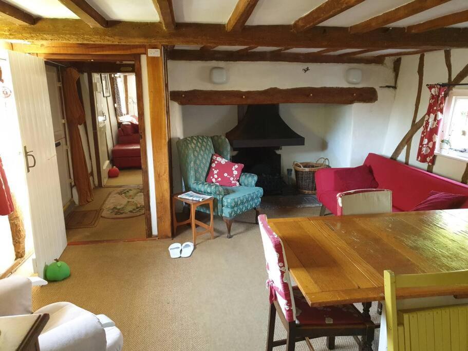 Melbourn Entire Thatched Cottage מראה חיצוני תמונה
